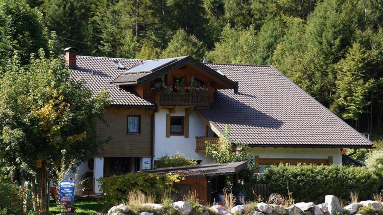 Gaestehaus Bergkristall วัลล์เกา ภายนอก รูปภาพ