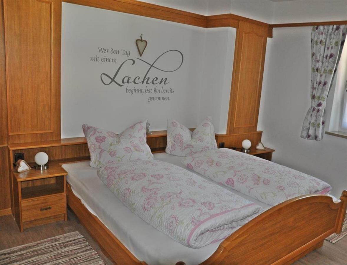Gaestehaus Bergkristall วัลล์เกา ภายนอก รูปภาพ